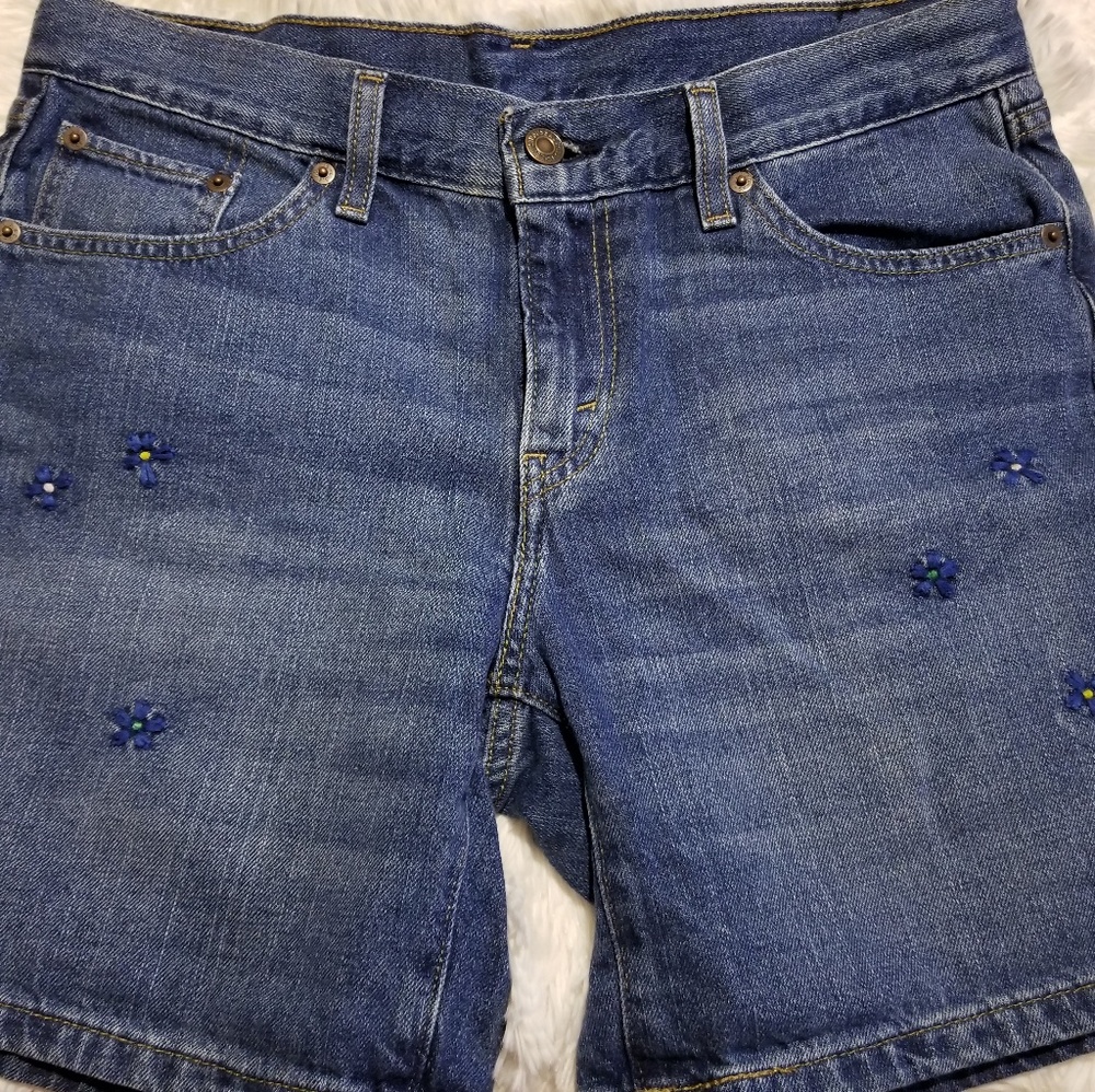 Levi shorts